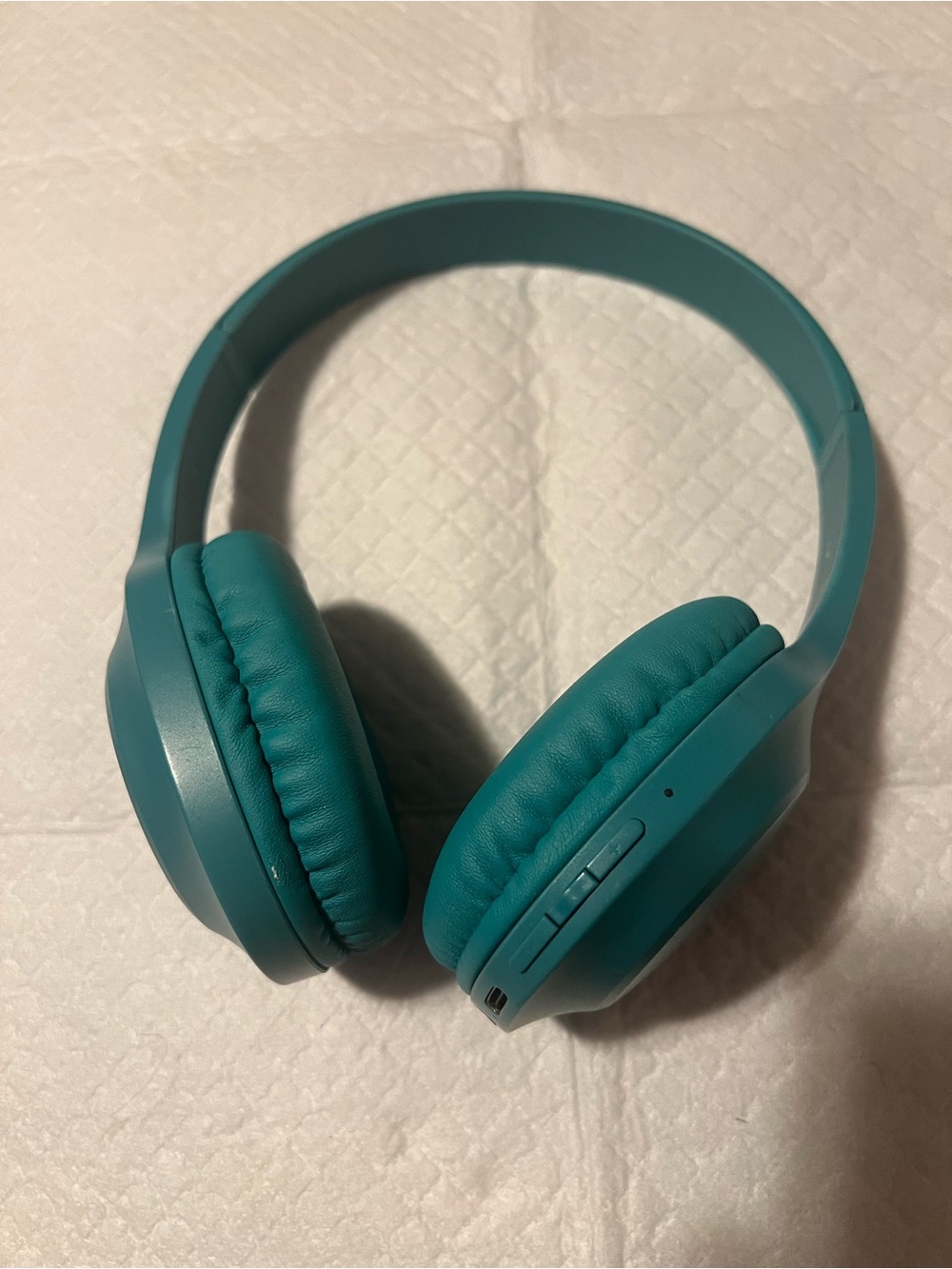 Wireless Over-Ear Headphones in Teal with Built-In Controls